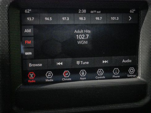 Used 2020 Jeep Gladiator Sport w/ Quick Order Package 24S AWD/4WD image 23