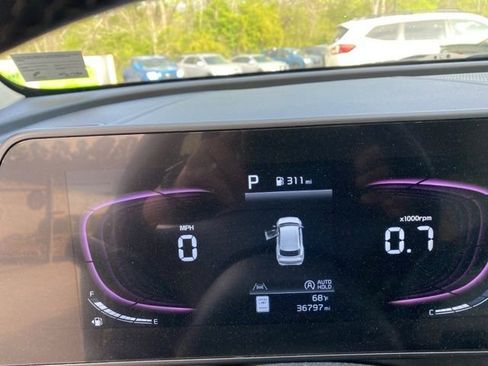 Used 2023 Kia Sportage EX image 19