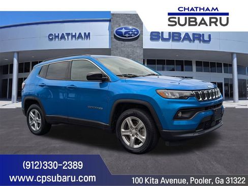 Used 2024 Jeep Compass Latitude AWD/4WD image 1
