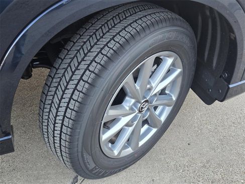 New 2025 MAZDA CX-5 AWD 2.5 S w/ Preferred Package image 4