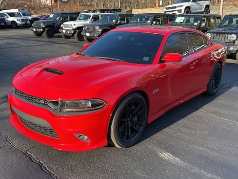 Used 2022 Dodge Charger Scat Pack w/ Dynamics Package image 1