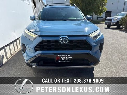 Used 2022 Toyota RAV4 SE w/ Convenience Package AWD/4WD image 9