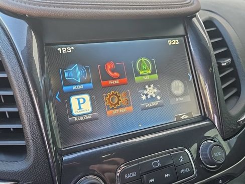 Used 2014 Chevrolet Impala LT FWD image 28