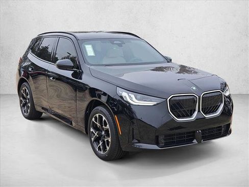 Certified 2026 BMW X3 xDrive30 w/ Premium Package AWD/4WD image 3