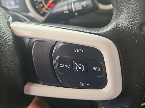 Used 2021 Jeep Gladiator Sport AWD/4WD image 30