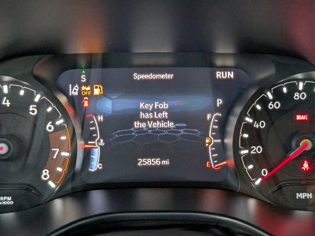 Used 2026 Jeep Compass Trailhawk AWD/4WD image 38