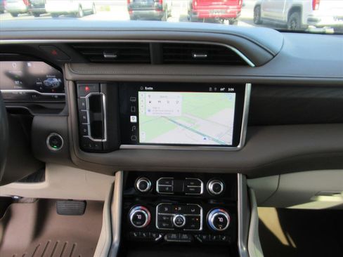 Used 2022 GMC Yukon Denali image 20