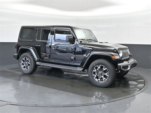 New 2025 Jeep Wrangler Sahara image 3