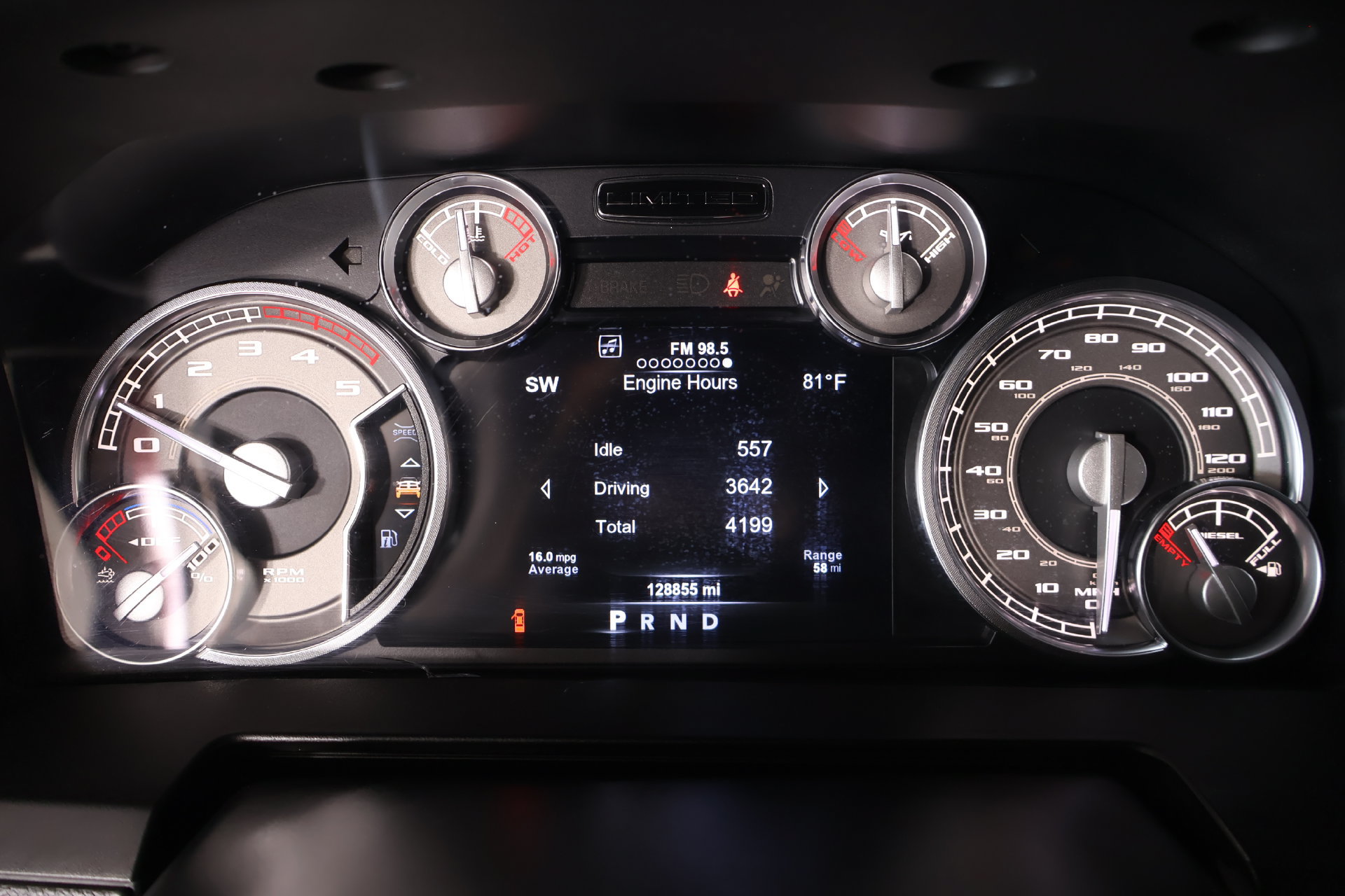Used 2018 RAM 2500 Limited AWD/4WD image 4