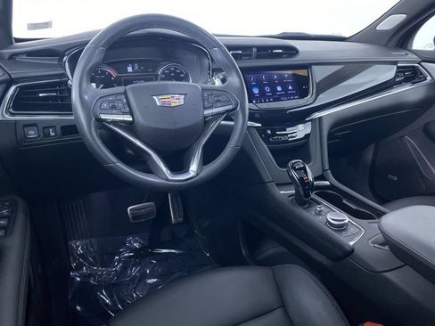 Certified 2024 Cadillac XT6 Sport w/ LPO, Floor Liner Package AWD/4WD image 2