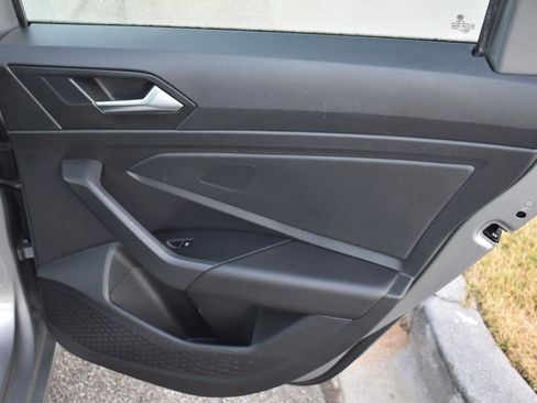 Used 2021 Volkswagen Jetta S w/ Driver Assistance Package image 41