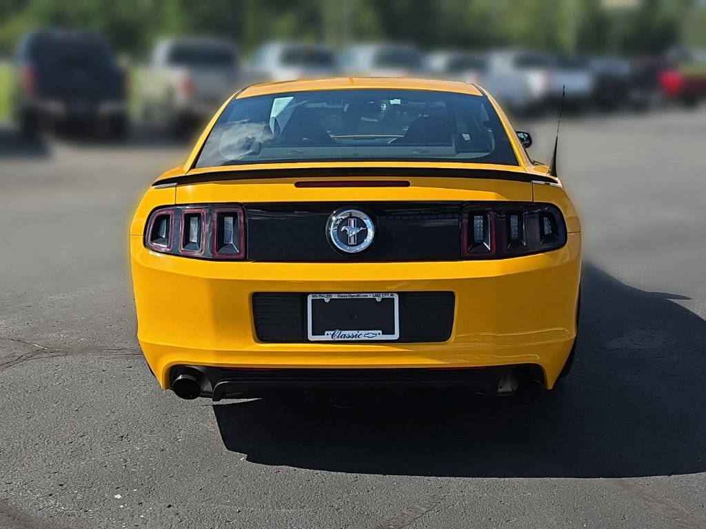 Used 2013 Ford Mustang Boss 302 RWD image 8