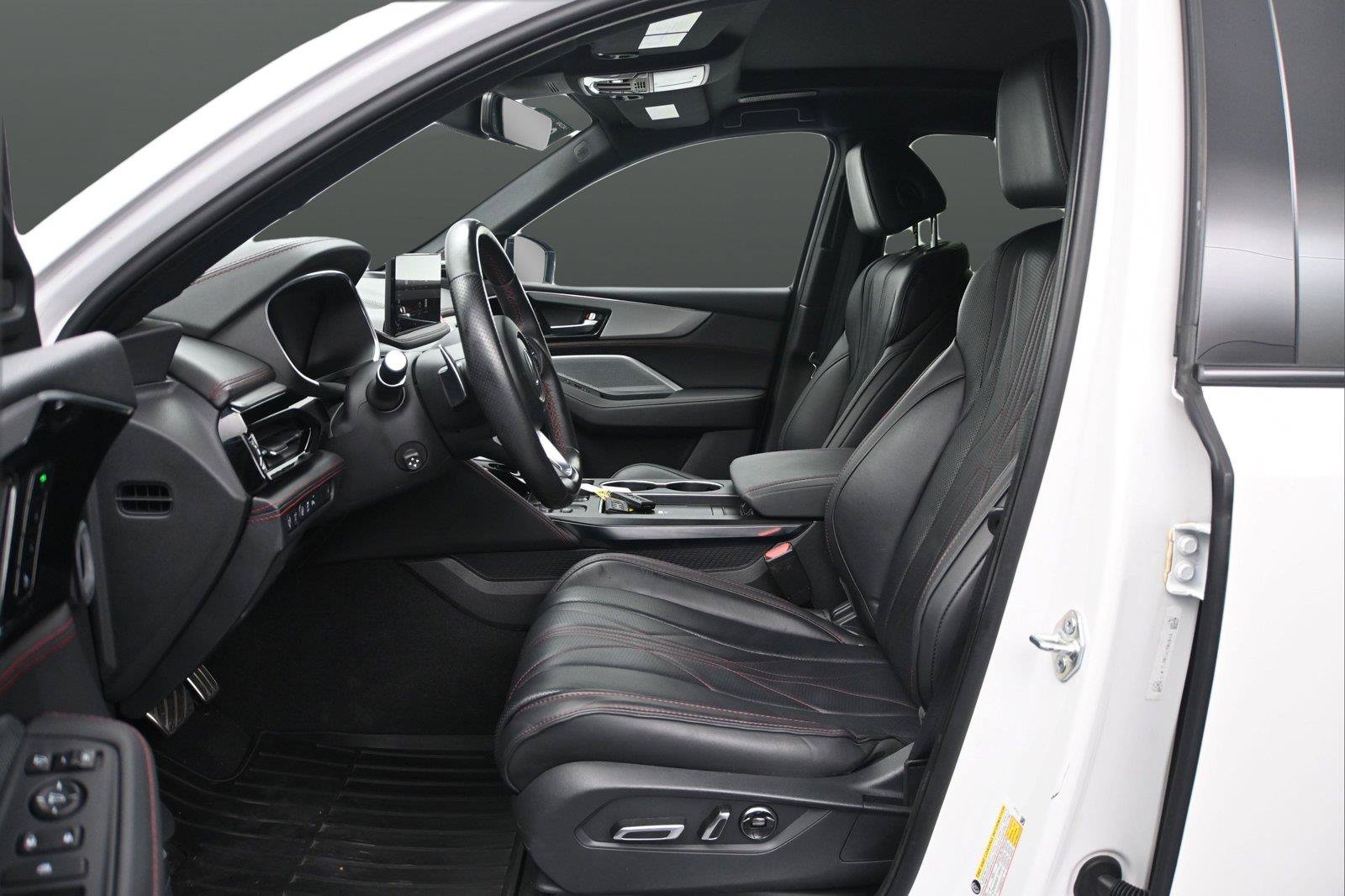Certified 2025 Acura MDX A-Spec w/ Advance Package AWD/4WD image 8