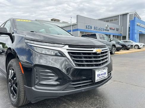 Used 2023 Chevrolet Equinox LS AWD/4WD image 43
