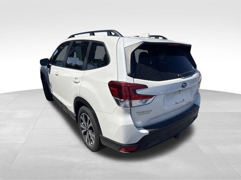 Certified 2023 Subaru Forester Limited AWD/4WD image 11