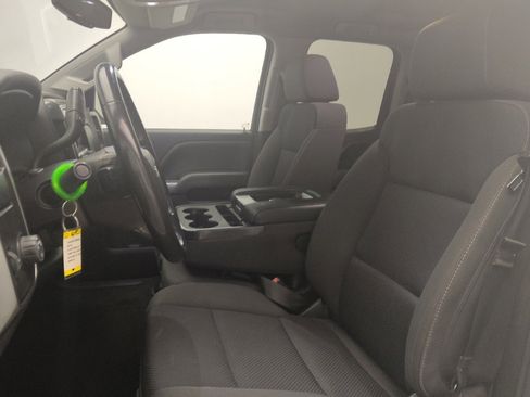 Used 2018 Chevrolet Silverado 1500 LT image 17