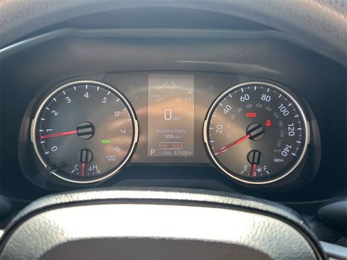 Used 2019 Toyota RAV4 XLE image 33