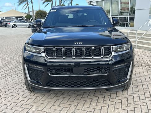 New 2026 Jeep Grand Cherokee L Limited image 4