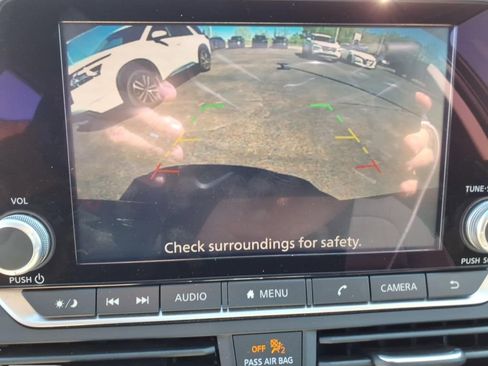 Used 2025 Nissan Altima 2.5 SV image 28