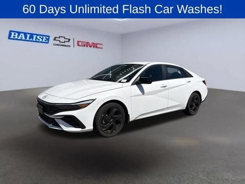 Used 2026 Hyundai Elantra Sport FWD image 2