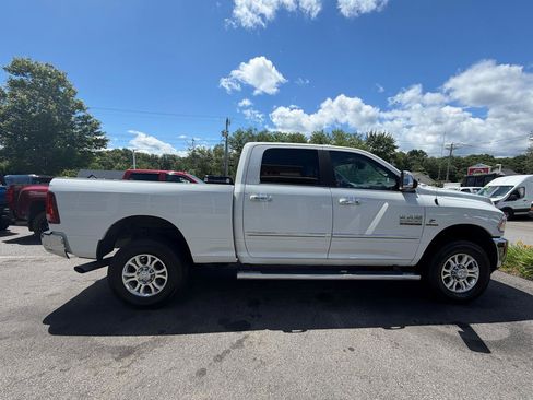Used 2017 RAM 2500 Laramie w/ Convenience Group AWD/4WD image 6