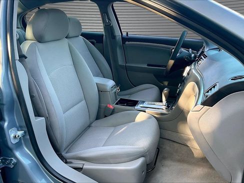 Used 2008 Saturn Aura XE FWD image 27