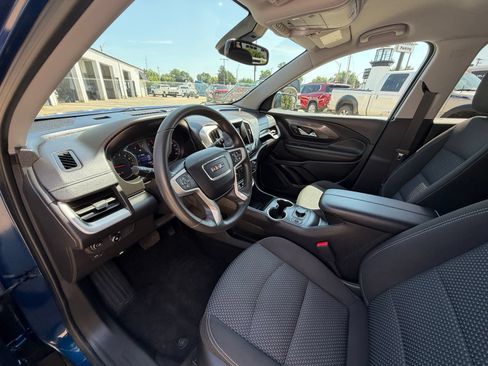 Used 2023 GMC Terrain SLE w/ Driver Convenience Package FWD image 31