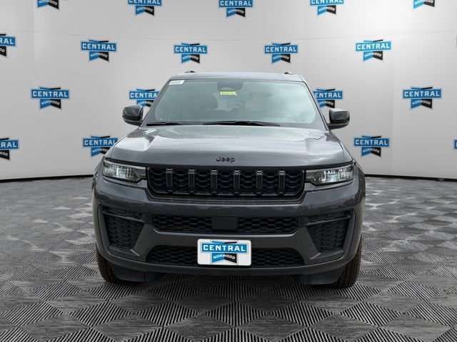 New 2026 Jeep Grand Cherokee Altitude AWD/4WD image 8