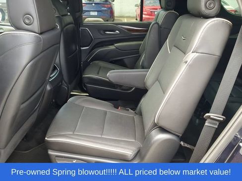 Used 2023 Cadillac Escalade Premium Luxury w/ Performance Package AWD/4WD image 38