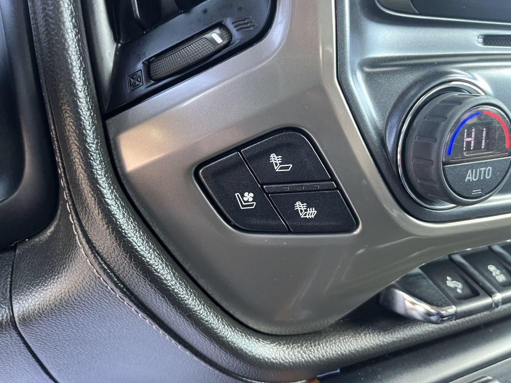 Used 2017 Chevrolet Silverado 3500 High Country w/ Duramax Plus Package AWD/4WD image 28