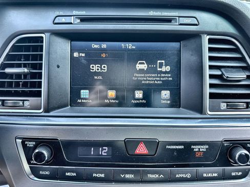 Used 2016 Hyundai Sonata SE image 13