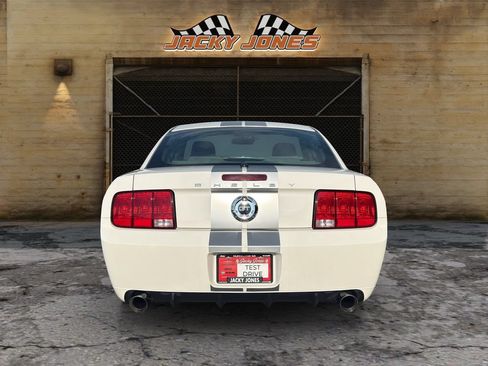 Used 2007 Ford Mustang GT RWD image 8