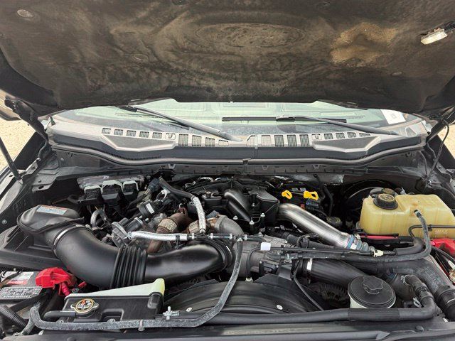 Used 2019 Ford F350 Platinum w/ Platinum Ultimate Package AWD/4WD image 30