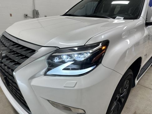Certified 2023 Lexus GX 460 Premium w/ Premium Package AWD/4WD image 6