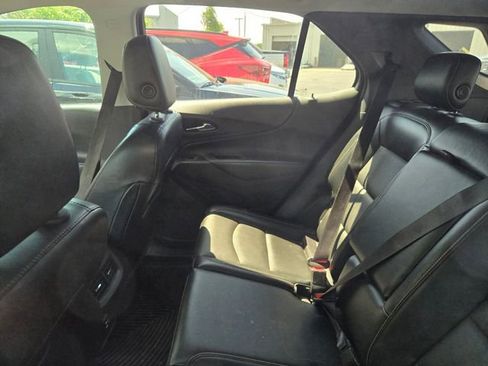 Used 2020 Chevrolet Equinox LT w/ Midnight Edition FWD image 7