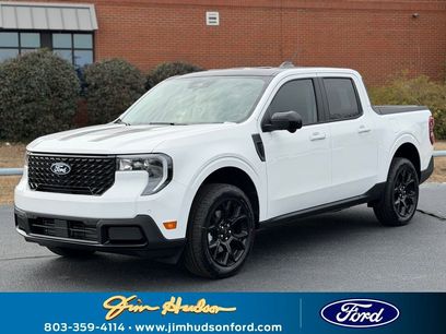 New 2026 Ford Maverick Lariat w/ Black Appearance Package