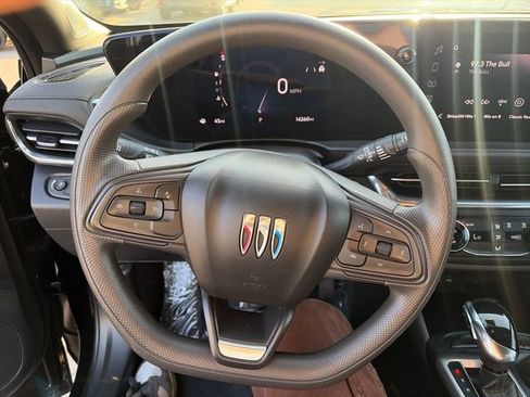 Used 2025 Buick Envista Sport Touring FWD image 13