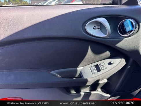 Used 2014 Nissan 370Z NISMO w/ Bose Package RWD image 18