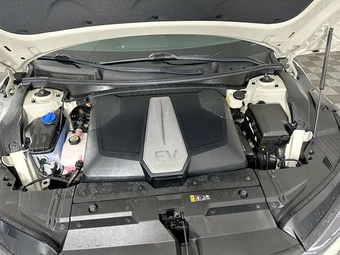 Used 2024 Kia EV6 Wind AWD/4WD image 31
