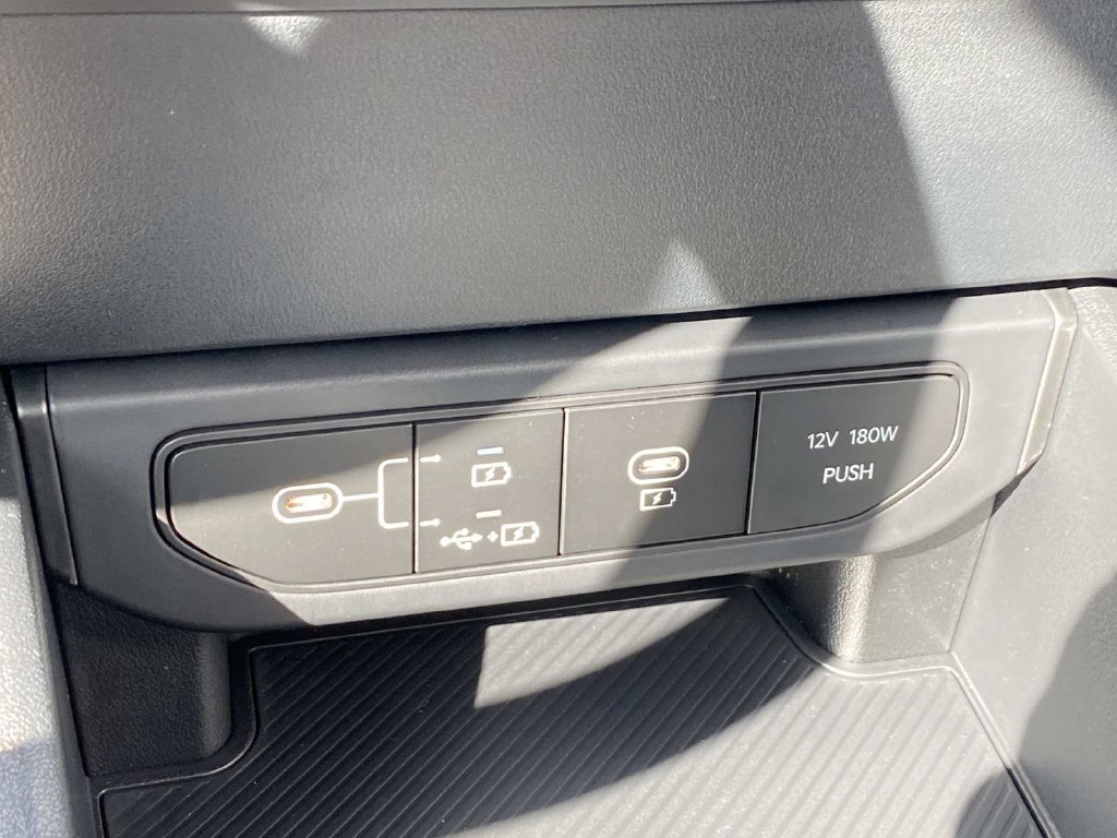 New 2026 Kia K4 FWD image 9
