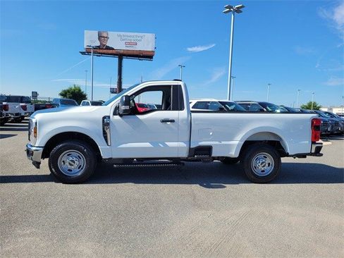 New 2025 Ford F250 XL w/ 360-Degree Camera Package image 31