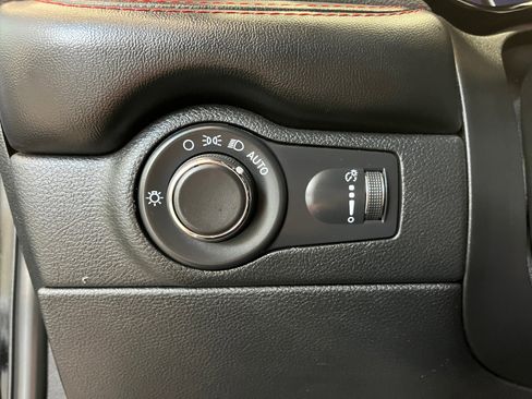 Used 2024 Dodge Durango GT image 23