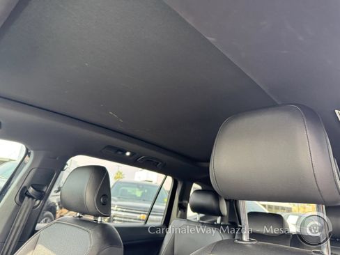 Used 2021 Volkswagen Tiguan SE R-Line FWD image 23