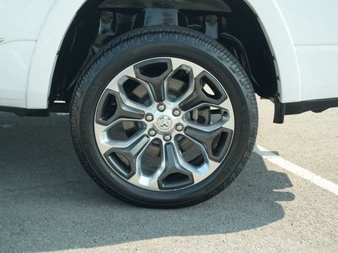 Used 2024 RAM 1500 Limited AWD/4WD image 49