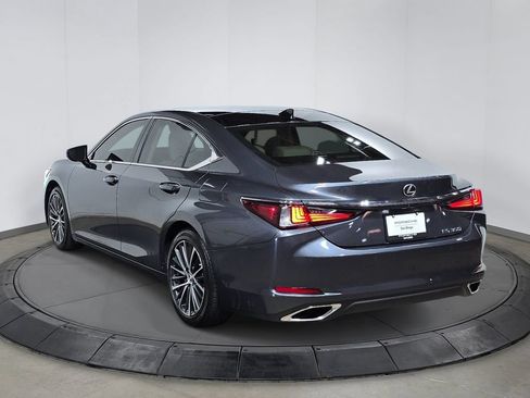 Used 2025 Lexus ES 350 w/ Premium Package FWD image 3
