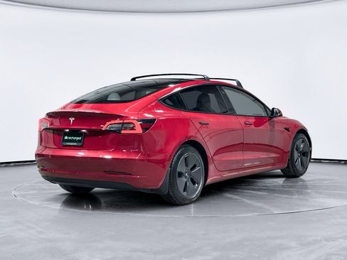 Used 2021 Tesla Model 3 Standard Range Plus RWD image 3