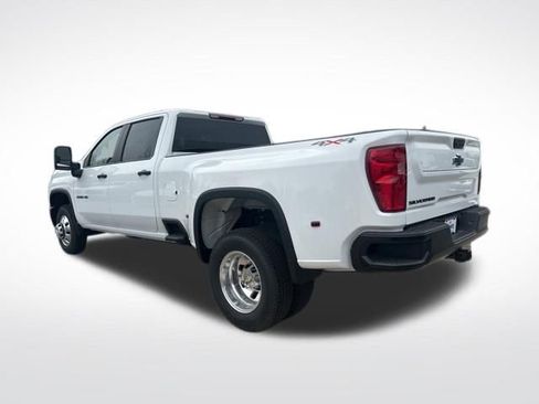New 2026 Chevrolet Silverado 3500 W/T AWD/4WD image 3