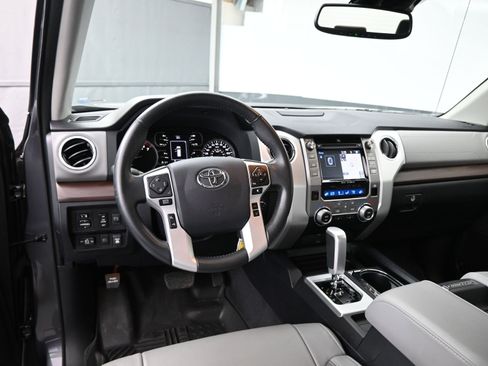 Used 2019 Toyota Tundra Limited image 18