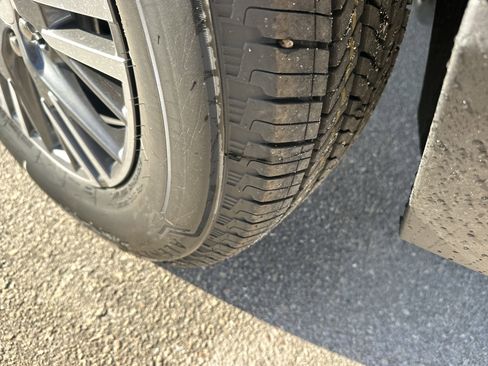 New 2026 Chevrolet Equinox EV LT image 10