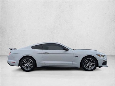 Used 2015 Ford Mustang GT RWD image 4